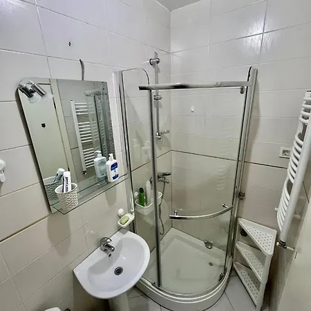 Sunny Apartment *